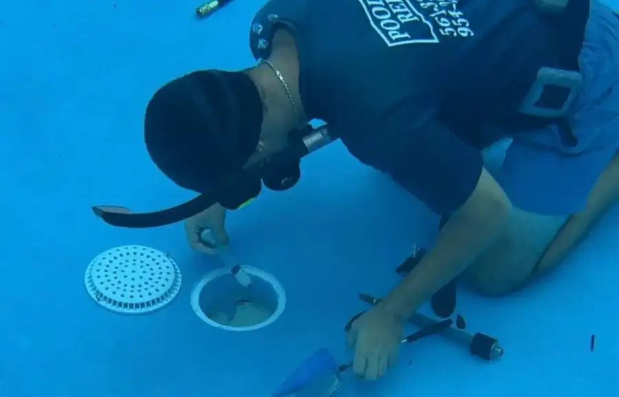 Underwater pool leak inspection